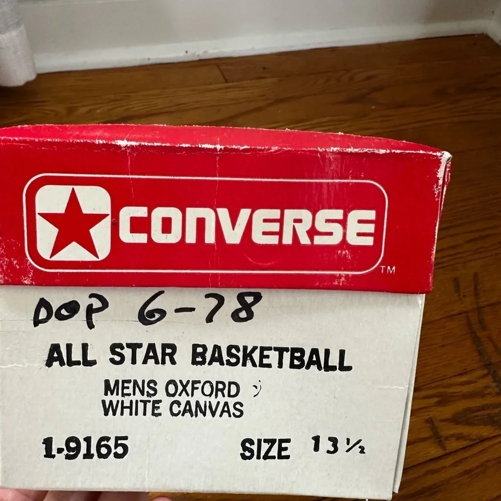 Vintage Converse All stars USA Made 1978 Oxford Basketball White Canvas 13.5.